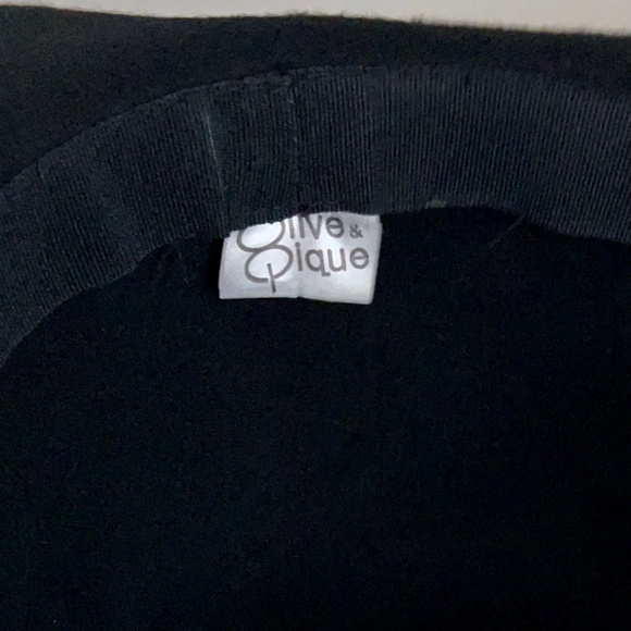 Olive & Pique black felt hat floppy wide rim feather band - Picture 4 of 5